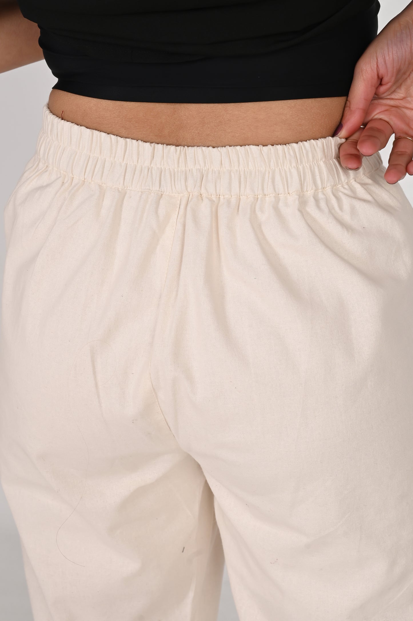 Off-White Everyday Cotton Pant