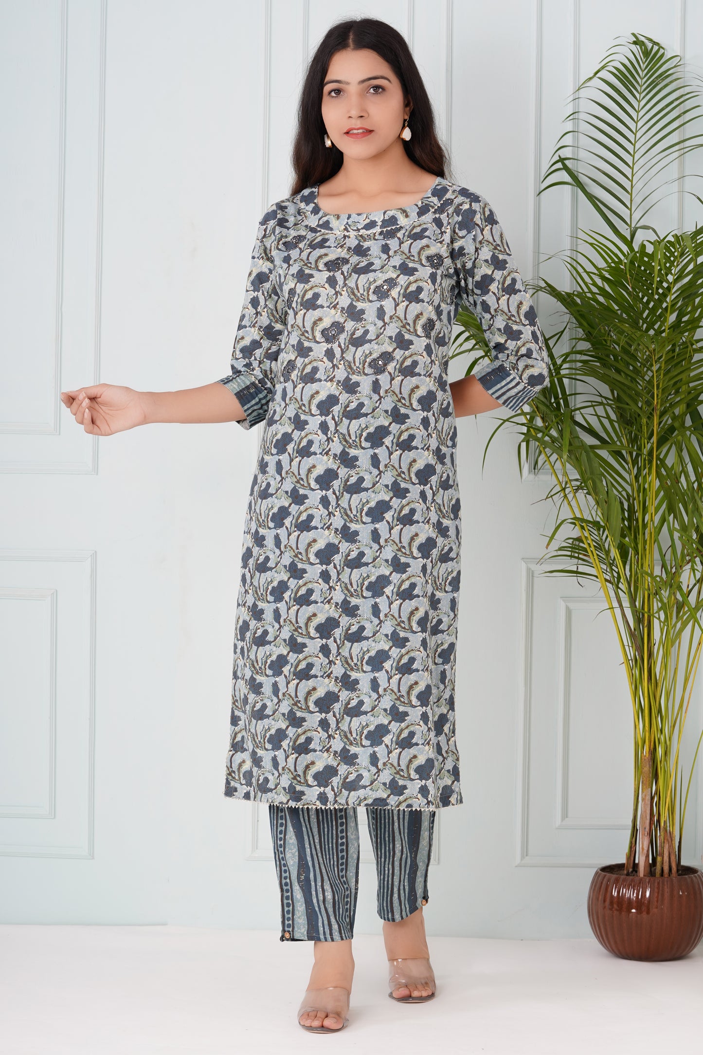 Blue Floral Neck Work Suit set With Dupatta